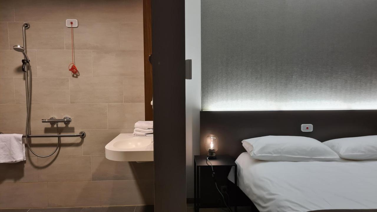 Hotel Drie Eiken Edegem Kültér fotó