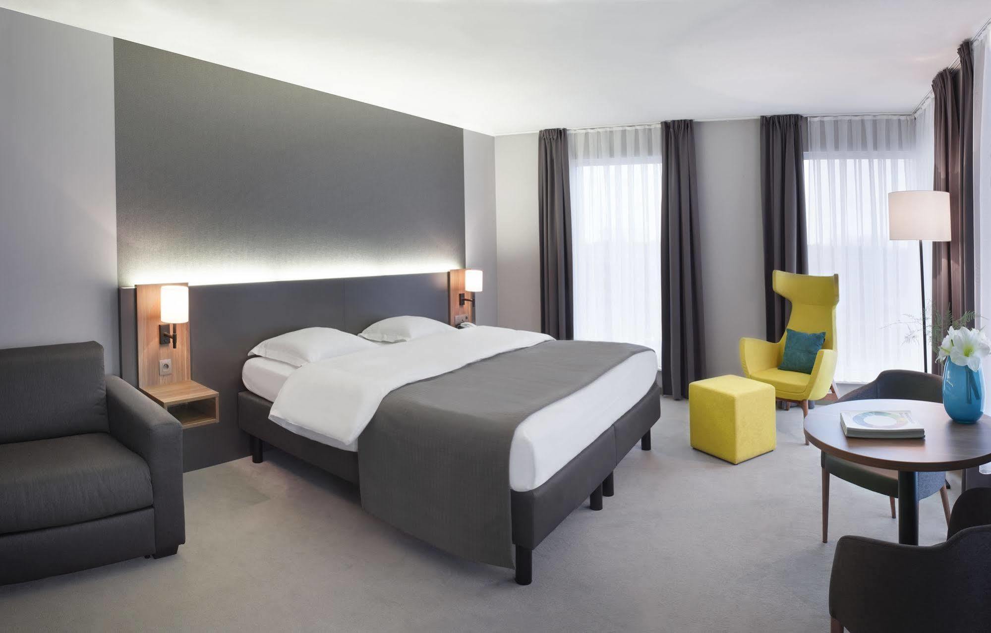 Hotel Drie Eiken Edegem Kültér fotó